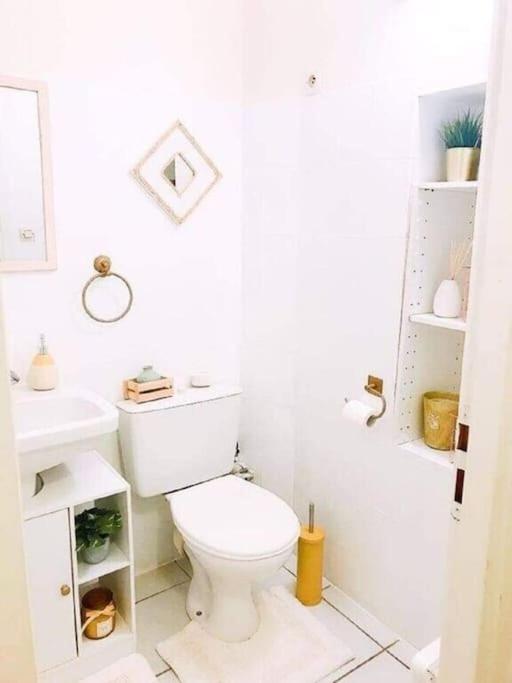 Studio A 5 Mn A Pied De La Gare Saint-Roch Montpellier Exterior photo